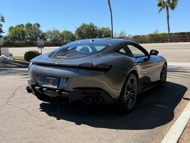 Used 2024 Ferrari Roma RWD image 5