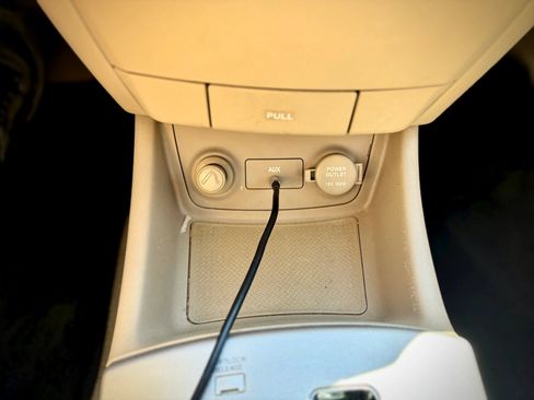 Used 2007 Hyundai Elantra GLS FWD image 54