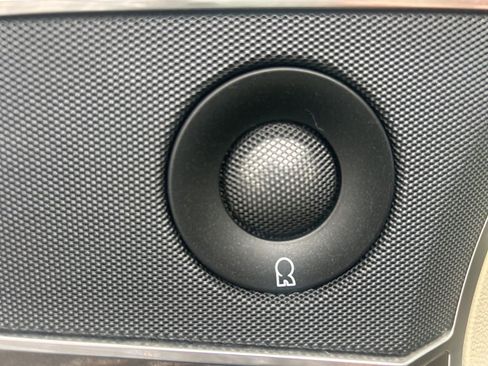 Used 2019 Lincoln Nautilus Reserve image 19