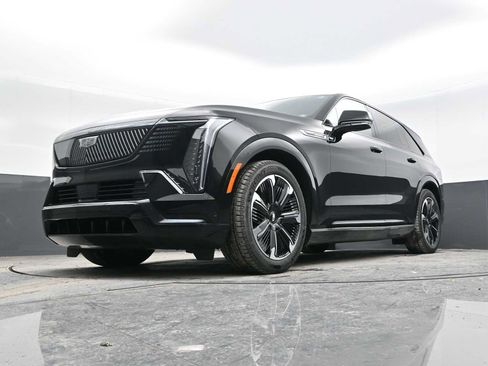 New 2025 Cadillac Escalade IQ Sport 1 w/ Smart Trailering package AWD/4WD image 44