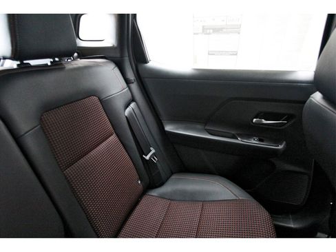 New 2026 Nissan Kicks SR w/ SR Premium Package image 10