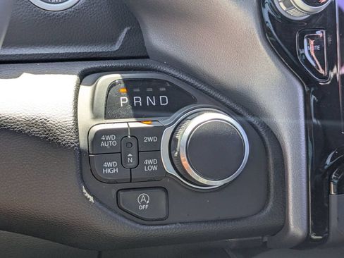 Used 2025 RAM 1500 Big Horn AWD/4WD image 25