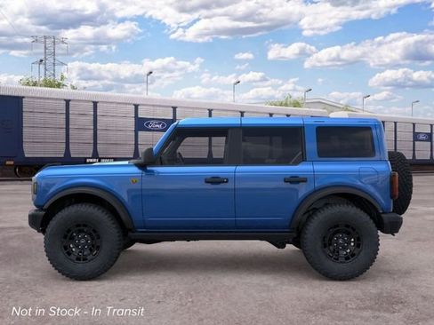New 2026 Ford Bronco Badlands AWD/4WD image 3