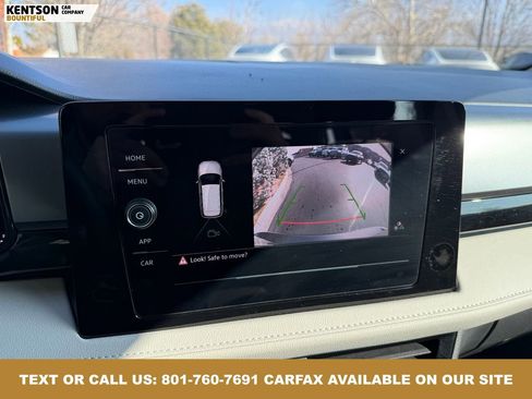 Used 2025 Volkswagen Taos S image 31