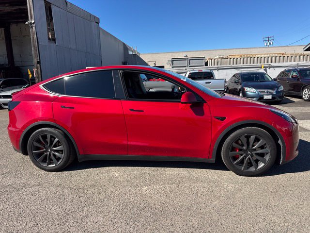 Used 2022 Tesla Model Y Performance AWD/4WD image 4