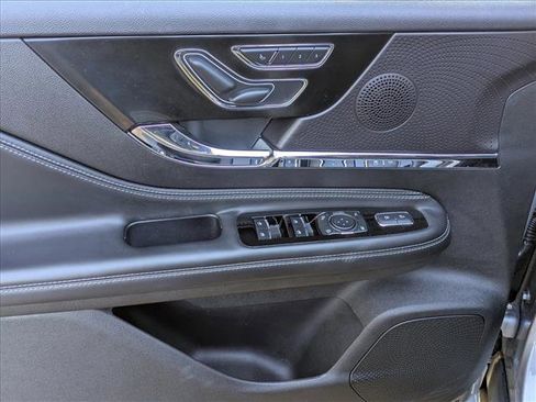 Used 2023 Lincoln Corsair AWD w/ Equipment Group 101A image 14