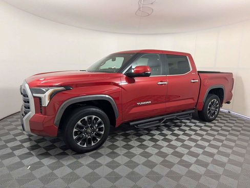 Certified 2025 Toyota Tundra Limited AWD/4WD image 2