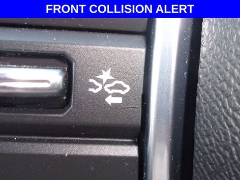 Used 2025 GMC Acadia Elevation image 6