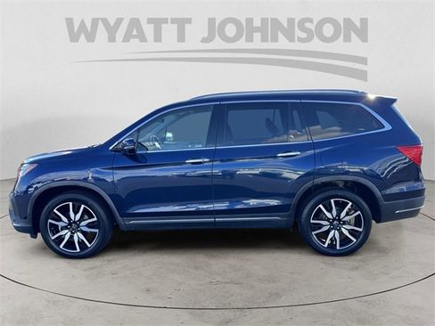 Used 2019 Honda Pilot Touring image 2