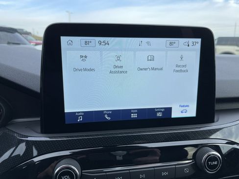 Used 2024 Ford Escape ST-Line image 19