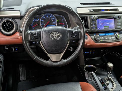 Used 2013 Toyota RAV4 Limited AWD/4WD image 4