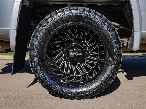 Used 2022 Chevrolet Silverado 3500 LT w/ Convenience Package image 62