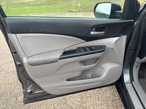 Used 2014 Honda CR-V LX image 14