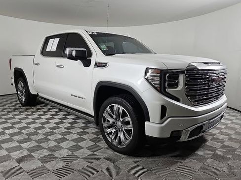 Used 2024 GMC Sierra 1500 Denali image 3