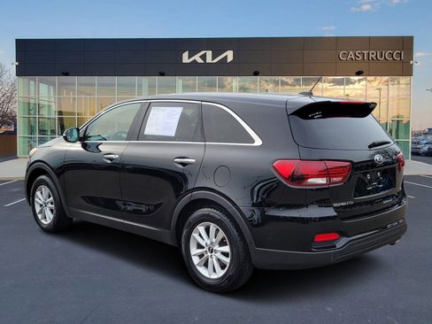 Used 2019 Kia Sorento L image 3