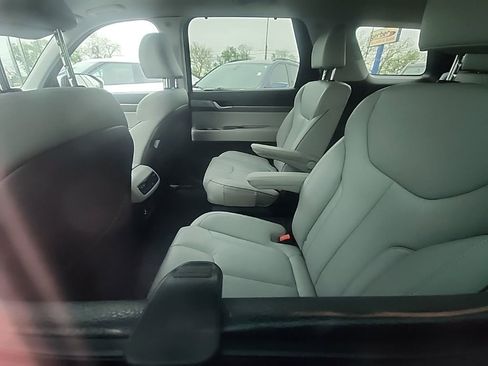 Used 2024 Hyundai Palisade SEL w/ Premium Package image 5