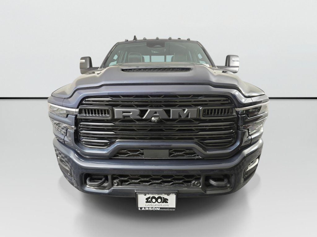 New 2026 RAM 2500 Laramie AWD/4WD image 8