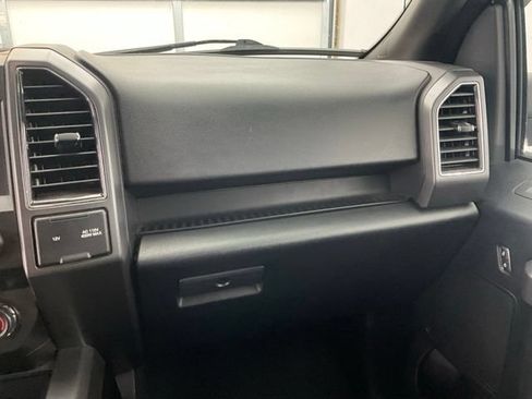 Used 2019 Ford F150 XLT w/ Equipment Group 302A Luxury AWD/4WD image 11