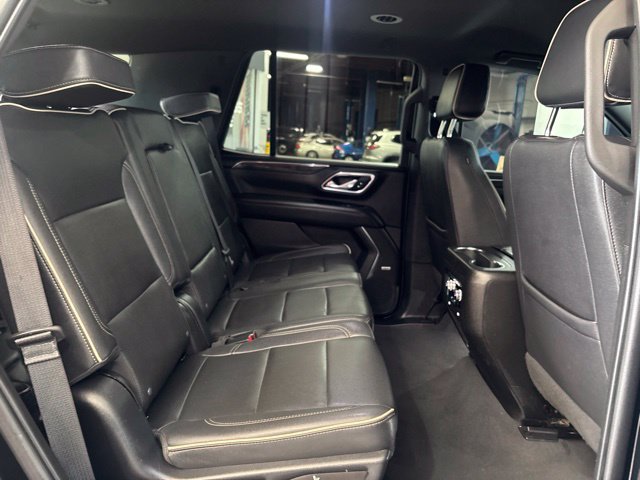 Used 2023 GMC Yukon SLT AWD/4WD image 35
