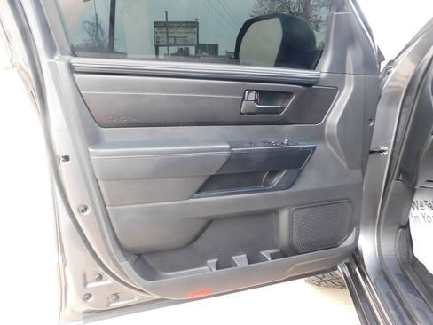 Used 2024 Toyota Tundra SR image 25