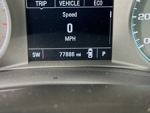 Used 2021 Chevrolet Malibu LT FWD image 13