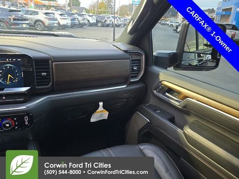 Used 2024 Chevrolet Silverado 3500 High Country w/ High Country Premium Package image 17