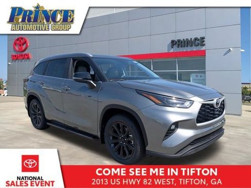 New 2026 Toyota Highlander XLE AWD/4WD image 1