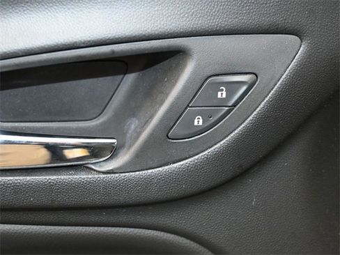 Used 2024 Chevrolet Traverse RS w/ LPO, Floor Liner Package image 17