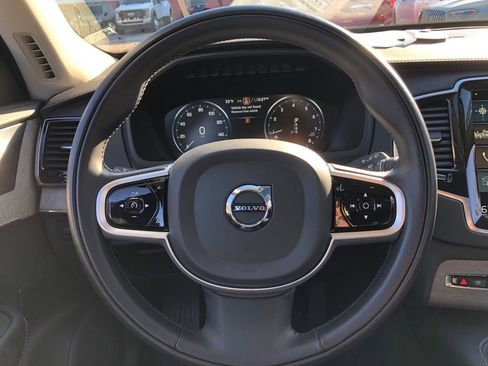 Used 2022 Volvo XC90 T6 Inscription w/ Advanced Package image 19