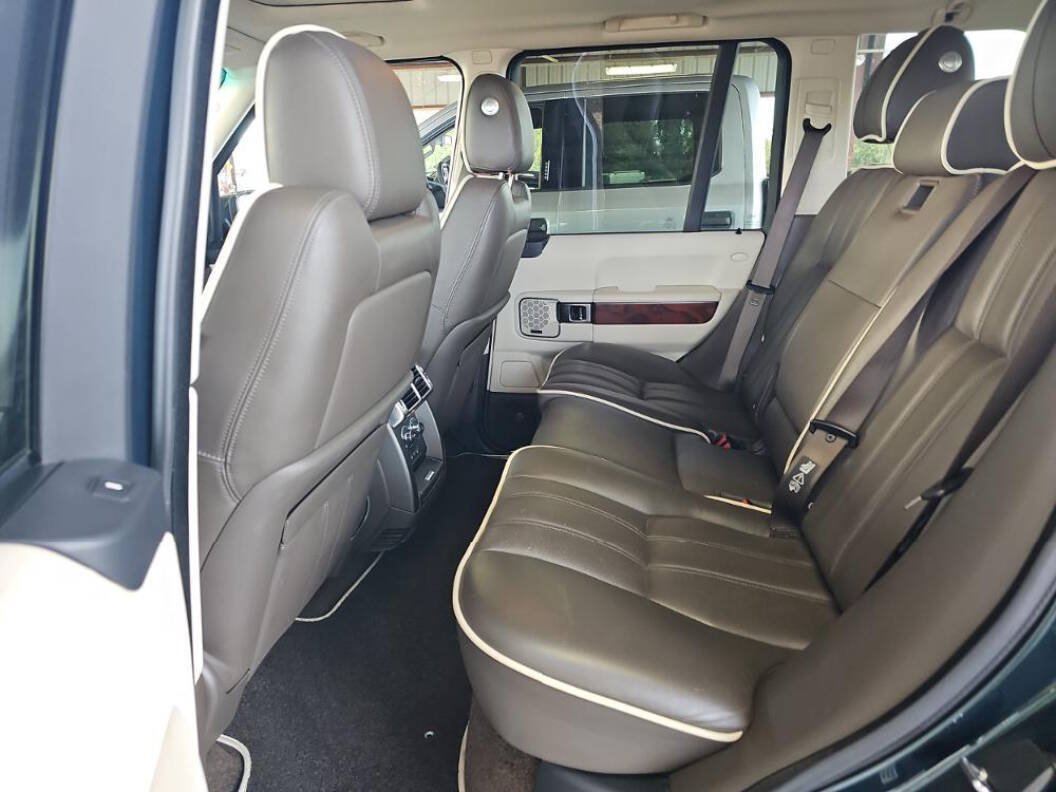 Used 2012 Land Rover Range Rover Supercharged AWD/4WD image 4