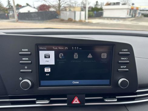 New 2026 Hyundai Elantra Hybrid image 12