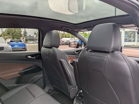 Used 2022 Volkswagen ID.4 Pro S AWD/4WD image 33