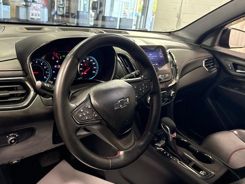 Used 2023 Chevrolet Equinox RS w/ RS Leather Package AWD/4WD image 16