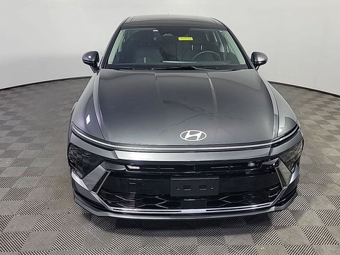 Used 2025 Hyundai Sonata SEL FWD image 11
