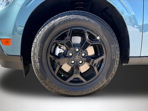 Used 2023 Ford Maverick Lariat w/ Lariat Luxury Package AWD/4WD image 33