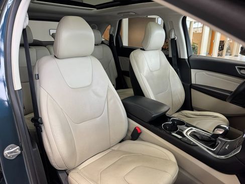 Used 2016 Ford Edge Titanium w/ Equipment Group 302A image 18