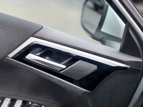 Used 2022 Mitsubishi Outlander ES image 22