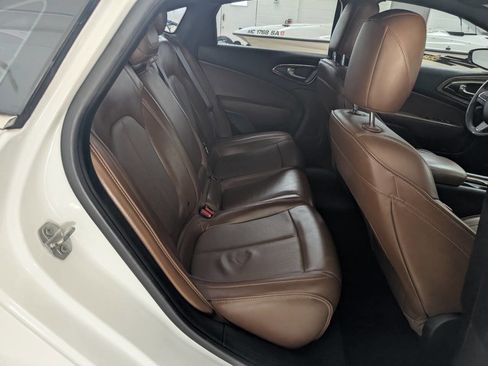 Used 2016 Chrysler 200 C w/ Premium Group image 17