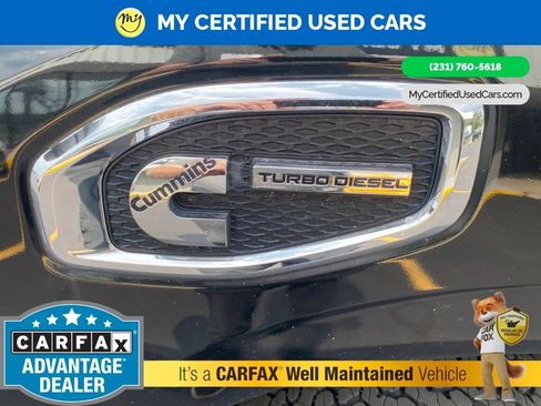 Used 2017 Nissan Titan SV AWD/4WD image 5
