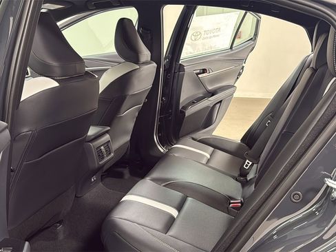 New 2026 Toyota Camry SE image 15