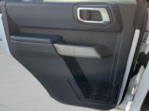 Certified 2023 Ford Bronco Outer Banks AWD/4WD image 13