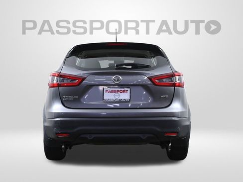 Used 2021 Nissan Rogue Sport S image 9