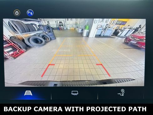 Used 2024 Chevrolet Colorado Trail Boss w/ Safety Package image 26