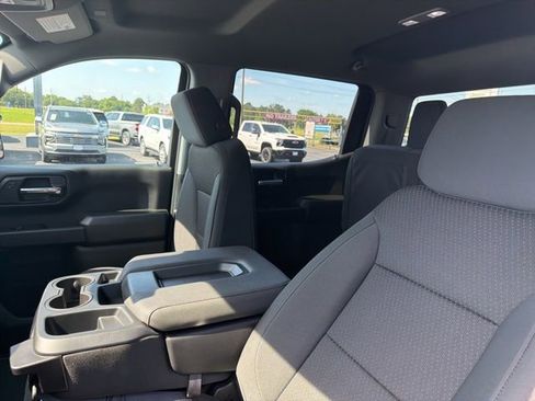 New 2026 Chevrolet Silverado 1500 W/T w/ WT Value Package AWD/4WD image 11