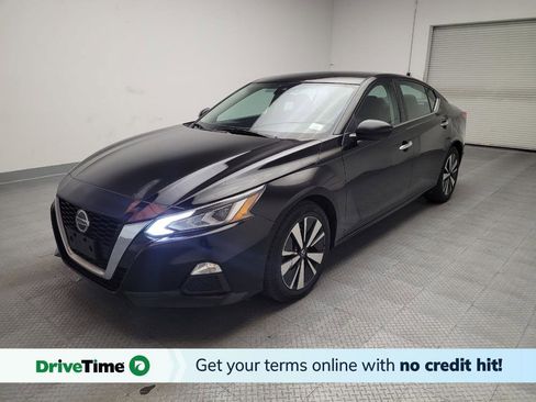 Used 2022 Nissan Altima 2.5 SV image 1