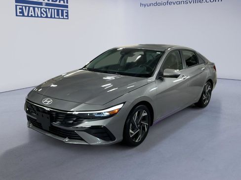 Certified 2024 Hyundai Elantra Limited FWD image 2