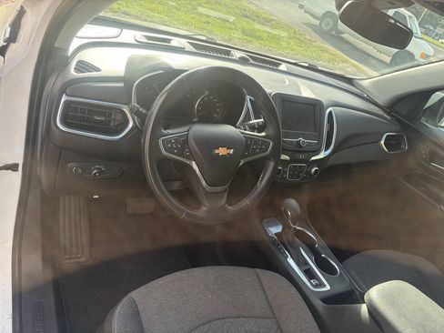 Used 2022 Chevrolet Equinox LT FWD image 15