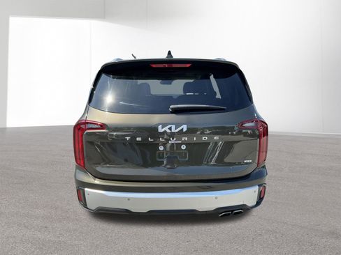 Used 2024 Kia Telluride S w/ S Sunroof Package AWD/4WD image 4