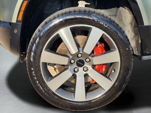 Used 2023 Land Rover Defender 110 X AWD/4WD image 28