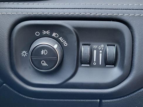 New 2026 RAM 1500 Limited image 15